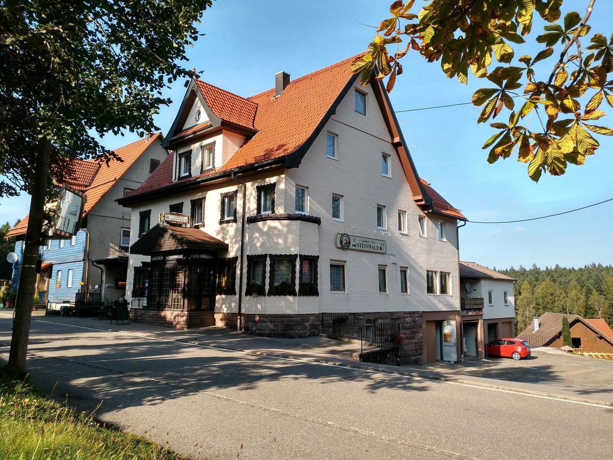 Gasthof "Zum Steinwald" Loßburg Exterior foto